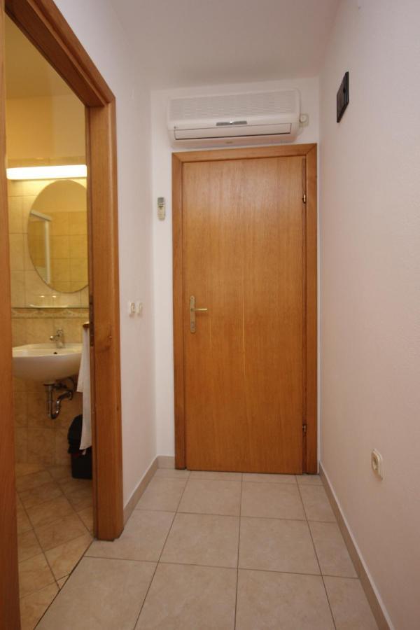 Double Room Zaglav 8144D Exterior foto